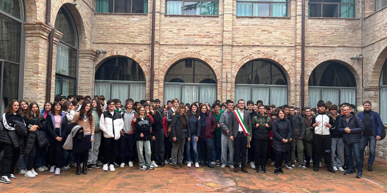 WhatsApp Image 2024 11 13 at 12.33.04