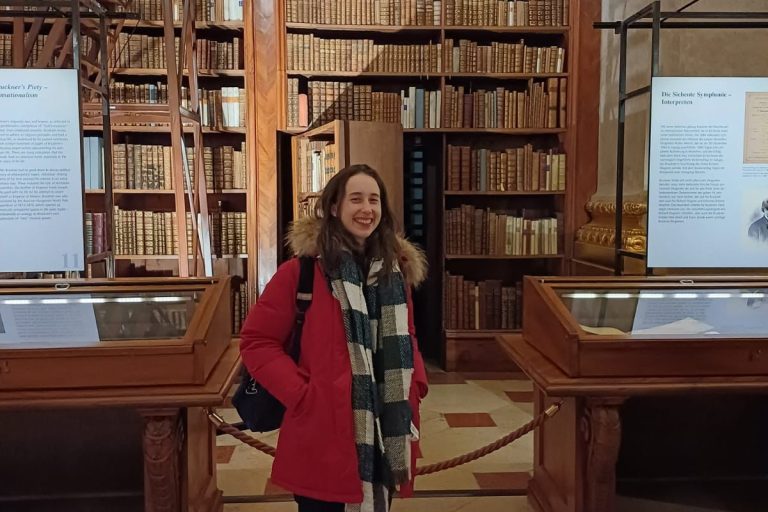 WhatsApp Image 2025 03 05 at 21.19.21