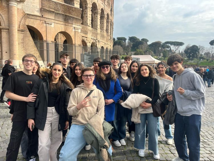 WhatsApp Image 2025 03 10 at 19.52.39 1